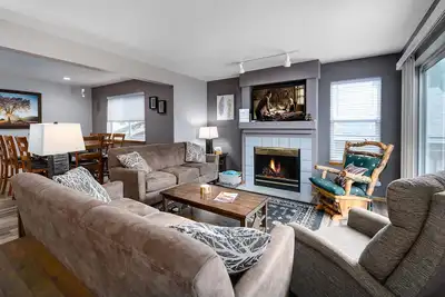 Image de Blue Granite Off Main Townhome Downtown Frisco Location de vacances Colorado