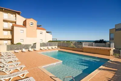 Image de Appart de 60m2 avec Cuisine Équipée et Accès Piscine Extérieure