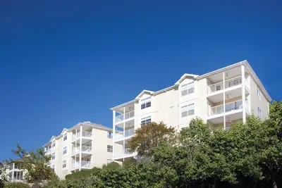 Image de Spacieux Branson Condo hébergement avec accès à toutes les 7 piscines intérieures / extérieures