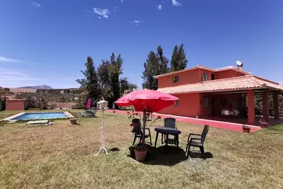 Image de Maison Rurale Avec Piscine, Chalet Giralda.
