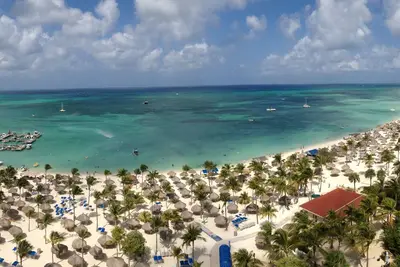 Image de Marriott Aruba Surf Club - Notre immense unité avec vue sur l'océan à 2 chambres!
