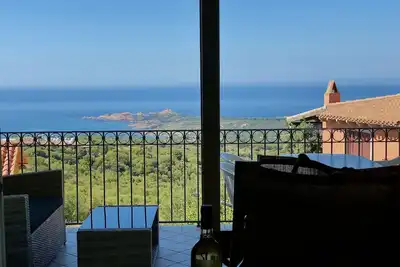 Image de Red Island (Ot) Sweet Home