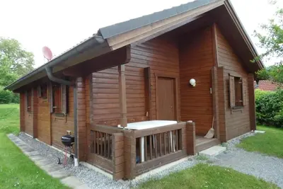 Image de Ferienhaus Jägerpark Viechtach 6, piscine couverte, Wi-Fi et les coûts de l'énergie inclus