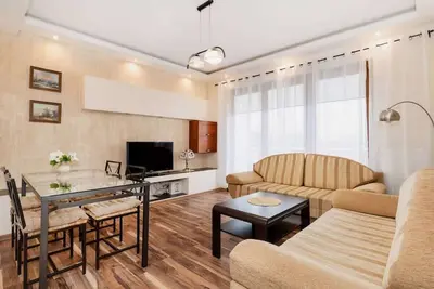 Appartement Chelmonskiego 6c / 14 avec chambre et balcon