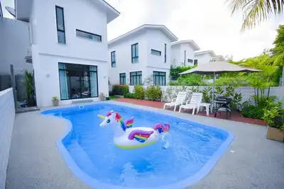 Image de Mono4838 3br avec piscine privée à Phuket à 3 minutes de la plage