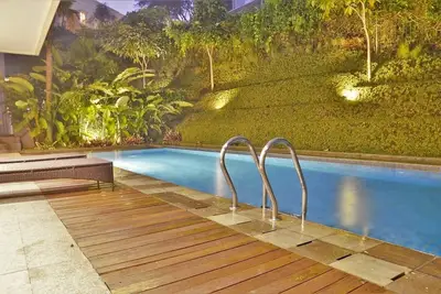 Image de 4 Chambres Piscine 1 Villa Dago Vue sur la ville