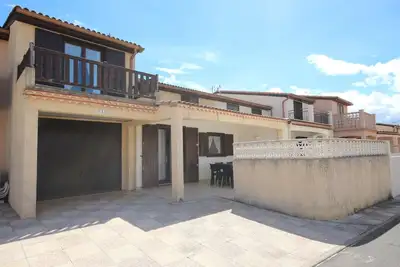 Image de Agréable villa 7 couchages climatisée dans le Domaine des Tamaris à Portiragnes Plage