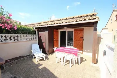 Image de Maison dans résidence sécurisée avec piscine commune, 2 chambres, 5 couchages, à 400m de la. . .
