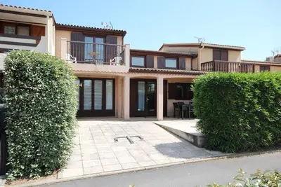 Image de Villa dans domaine de vacances Portes Du Soleil, 4 chambres, 9 couchages, fibre Wifi, à. . .