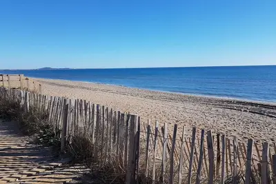 Image de Joli Appartement de 2 pièces de plain pied, 2 -4 couchages, 80m de la mer Portiragnes Plage