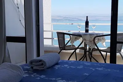 Image de Sweet House avec vue imprenable sur la mer