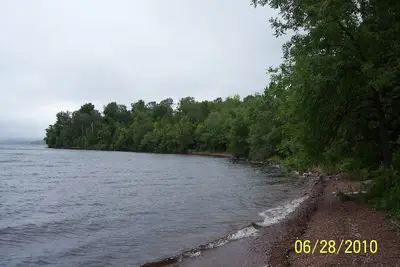 Image de Cabine PRIVÉE 3 Chambres 2 Bains Sur Le Lac Gogebic Dans Le U. P. Du Michigan