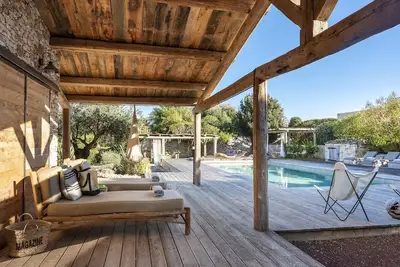 Image de Bergerie, 4 chambres, 10 personnes, piscine chauffée