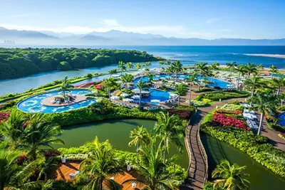 Image de Grand Luxxe à Vidanta Nuevo Vallarta: un paradis de luxe