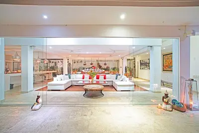 Image de Villa de luxe moderne de 4 chambres à coucher, près de la plage, Canggu