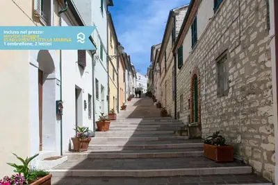 N099 - Numana, delightful apartment 150mt from the sea