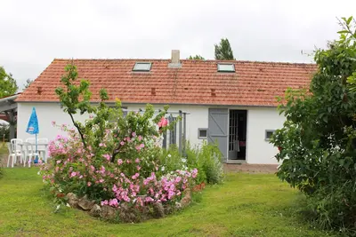Agapanthe: Belle demeure calme quartier reposant proche mer