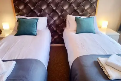 Image de Appartement deux chambres à coucher Leamington Spa / Warwick / Kenilworth / Stratford Upon Avon