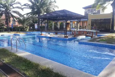 Image de Aleth's Apartelle fermé au Evia Lifestyle Center