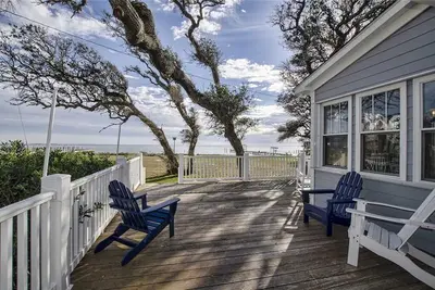 Image de Whispering Oaks: 3 Br / 2 Ba maison Ă Harkers Island, 7 personnes