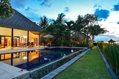 Image de Villa Branie - Villa privée front de mer dans le nord de Bali