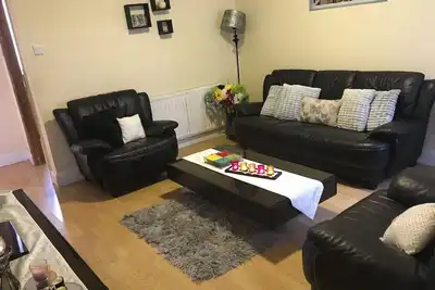 Image de Bel appartement privé à côté de la gare de Barking