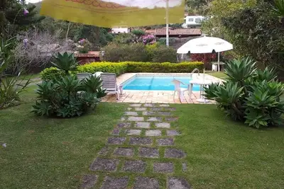 Image de Je loue une maison dans un excellent emplacement à Itaipava. Linda Vista, c'est de l'air frais.
