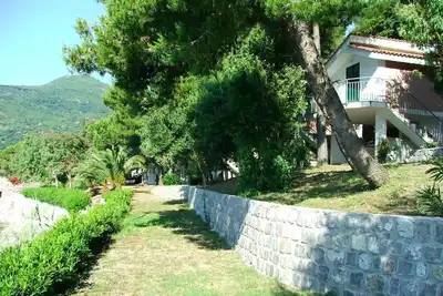 Image de Jolie maison n 3 Pietralba sul Mare - via Rione Nuovo n. 88 abc