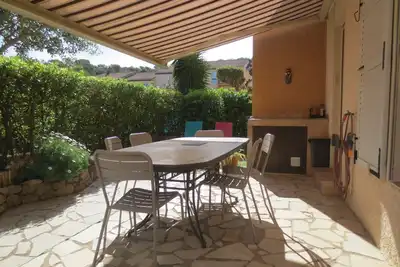 Image de A 10 mn Plage/ parc d'attractions/ de la gare/ de la ville- Appartement terrasse