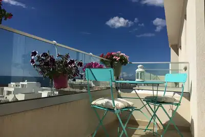 Image de Teti Holiday Home est un appartement nouvellement construit Ă quelques pas de la mer.