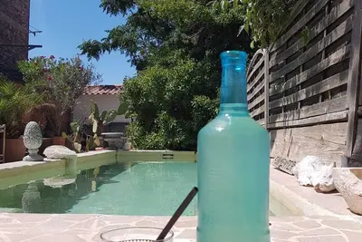 Image de Ancienne petite bergerie restaurée, piscine/spa. Calme, tr. proche mer et Espagne