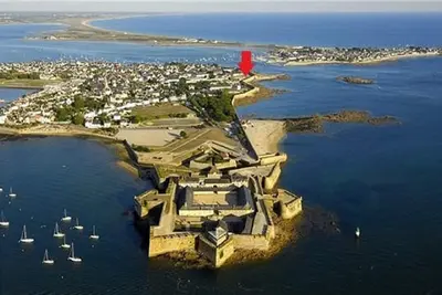 Image de Appartement 2/4 pers face à la mer Port-Louis intramuros - Bretagne sud