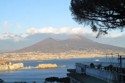 Image de Posillipo studio \"entrée séparée\" Fs avec terrasse, salle de bains, 3 lits +1