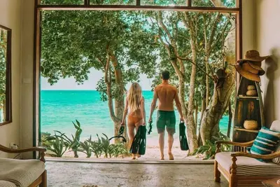 Image de Whispering Palms-Boathouse
