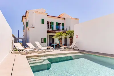 Beach Villa Silver for eigth people with pool