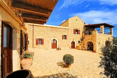 Image de Kotsifali des villas Strofilia