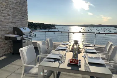 Image de Penthouse \"Seaview\" 1. Ligne de mer avec piscine dans le complexe