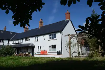 Image de Little Holme - Grande annexe pour les familles et les animaux de compagnie proche des commodités