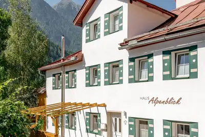 Image de Maison de vacances Alpenblick à Oetz - maison individuelle jusqu'à 6 personnes - situation centrale