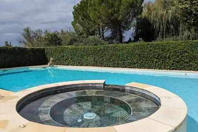 Image de Mas d'Andran \"Maison\" 5 ch/5 sdb - Gîte sud de la France - Meublé 5* - Piscine.