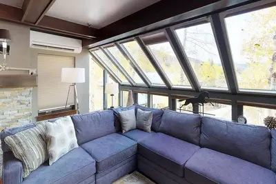 Image de Luxueux 3 ch. Ski in Ski out Condominium situé dans l'hôtel Talisa