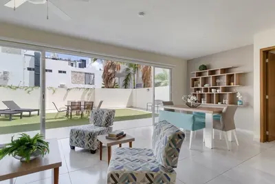 Image de F104 · Large apartment with pool and terrace!