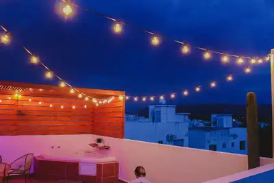 Image de Teques sur le toit, jacuzzi privé et piscine