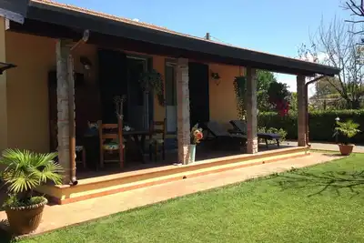 Image de Villa Arianna quartier calme à 5 minutes de la mer et de la vie nocturne de la Versilia
