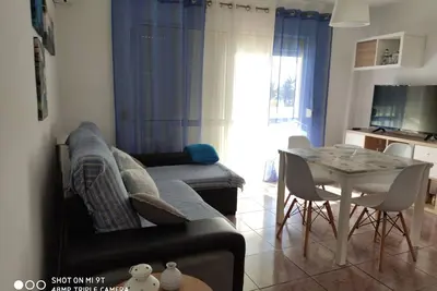 Image de Appartement 2 chambres 100 mètres de la plage Wifi
