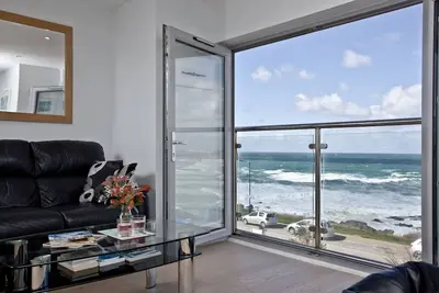 Image de 5 Fistral Beach, New Quay - un appartement pouvant accueillir 4 personnes dans 2 chambres