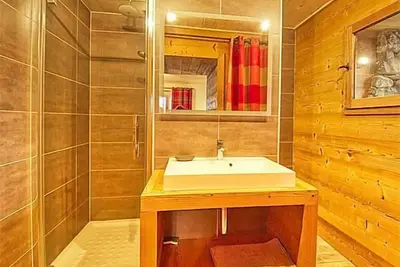 Image de Chalet, wifi, remise en forme, sauna, terrasse, parking, télévision, casier à ski, 78m², Morillon