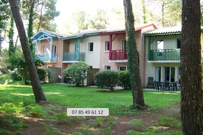 Image de Jolie maison avec piscine chauffée dans résidence de vacances à Vieux Boucau