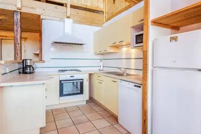Image de Chalet, sauna, terrasse, cheminée ou poêle à bois, parking, télévision, 100m², Peisey-Vallandry