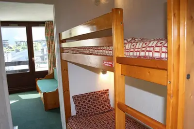 Image de À 40m des pistes de ski, 3ème étage, vue montagne, balcon, télévision, casier à ski, 21m², Tignes